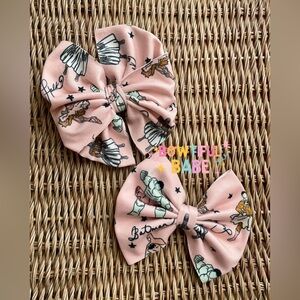 Hair bows